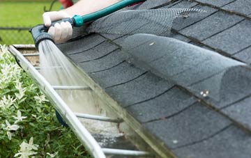 Leuchars gutter cleaning costs
