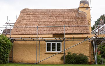 Leuchars thatch roofing costs